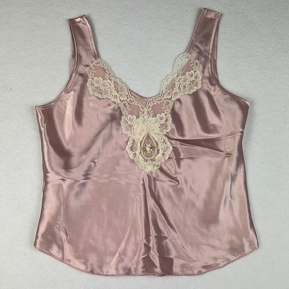 california dynasty Tops - Vintage Pink Lace Trim Camisole